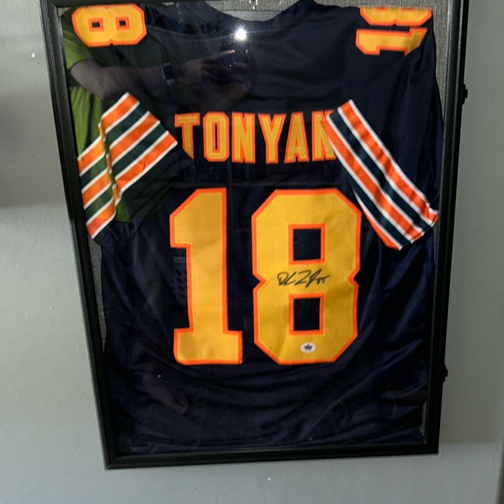 Robert Tyan, Chicago Bears autographed jersey